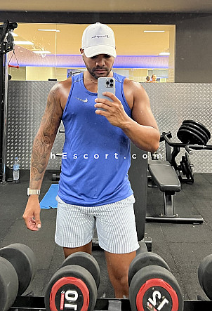 Gean - Hombre escort en Benidorm