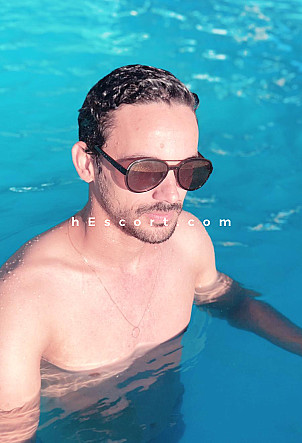 Lucas - Male escort in Lugo