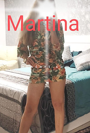 Martina - Chica escort en Benalmádena