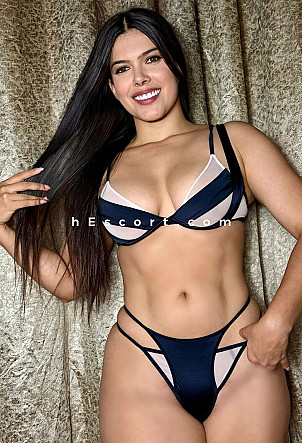 LIZZY - Girl escort in Barcelona