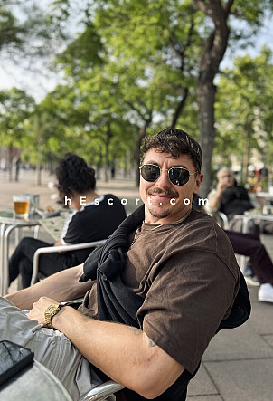Maximus - Hombre escort en Barcelona