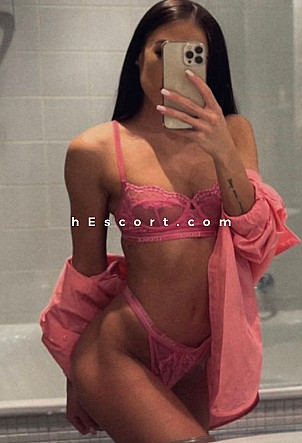 Carla - Girl escort in Alcalá de Henares