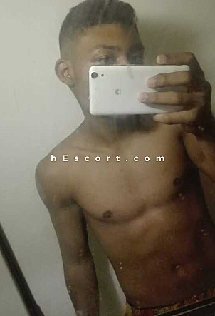 Gary - Hombre escort en Barcelona