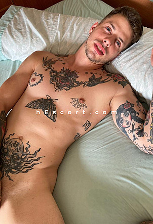 Enea Conti - Hombre escort en Barcelona