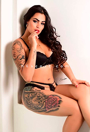 Isabella - Girl escort in Sabadell