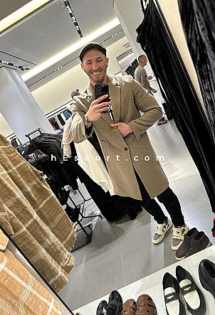 Maximus - Hombre escort en Barcelona