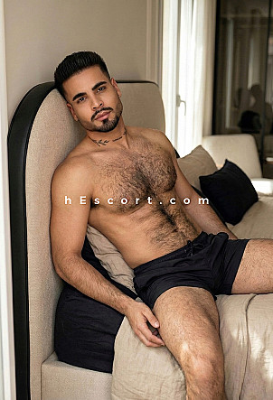 Alexis - Male escort in Barcelona