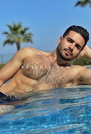 Alexis - Male escort in Barcelona