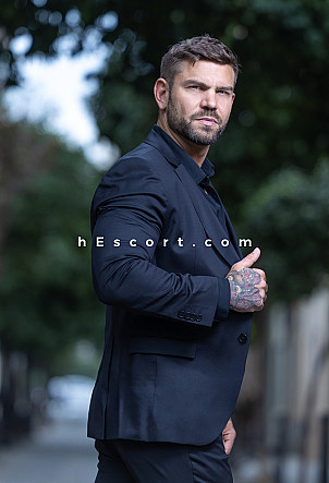 Juan Lucho - Male escort in Barcelona