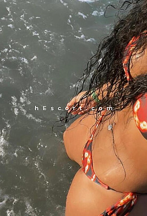 Brenda - Chica escort en Valencia