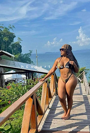 Brenda - Chica escort en Valencia