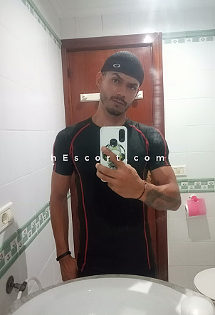 Steven - Hombre escort en Valencia
