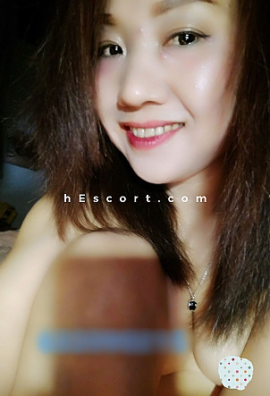 Sushi - Chica escort en Girona