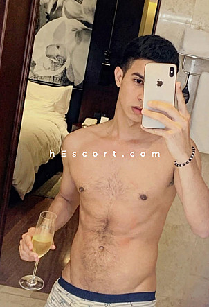 Mateo - Male escort in Valencia