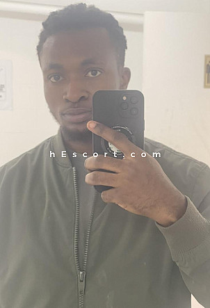 Olu - Male escort in Barcelona