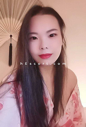 Yang - Chica escort en Barcelona