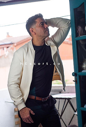 George - Male escort in Madrid