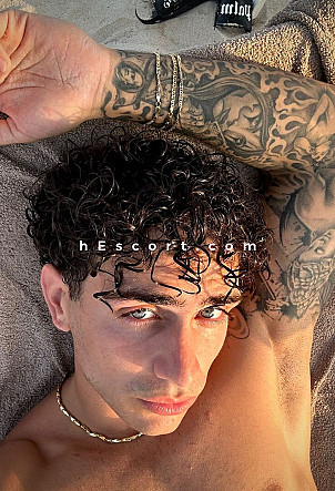 Thiago - Hombre escort en Barcelona