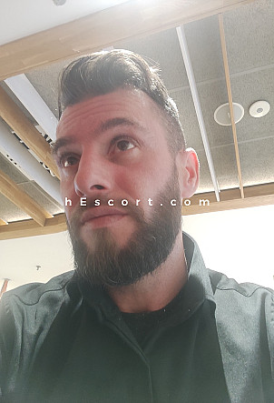 Antonio 68 - Male escort in Valencia