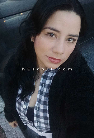 Sara - Chica escort en Oviedo