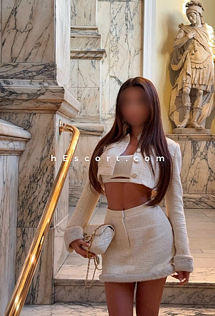 Leidi - Chica escort en Tarragona