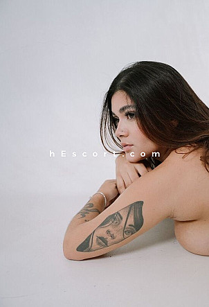 Salome - Chica escort en Barcelona