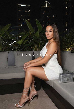 Caramelo - Chica escort en Barcelona