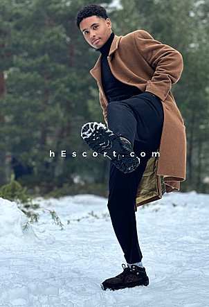 Cristian Dior - Male escort in Madrid