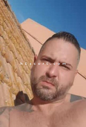 Javi - Hombre escort en Valencia