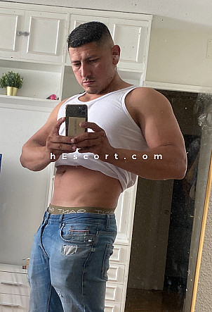 Hecto - Hombre escort en Madrid