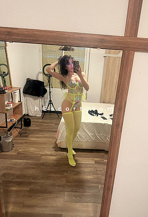 Tayna - Chica escort en Benidorm