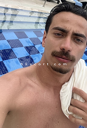 Bruno Avila - Male escort in Madrid