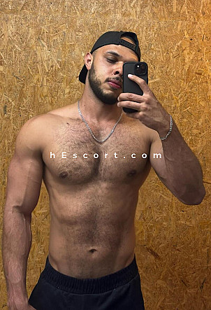 Matheo - Male escort in Madrid