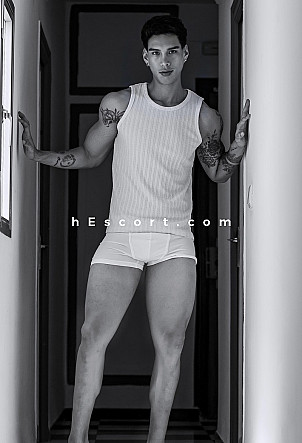 Angel - Hombre escort en Valencia
