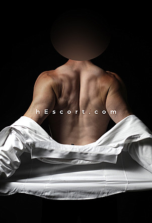 Angel - Hombre escort en Madrid