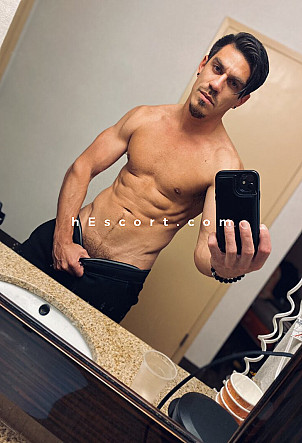 Laurent - Male escort in Madrid