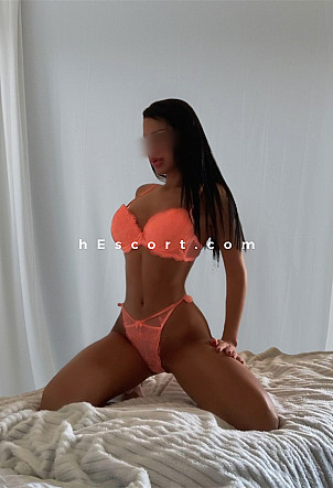 Alessia - Chica escort en Barcelona