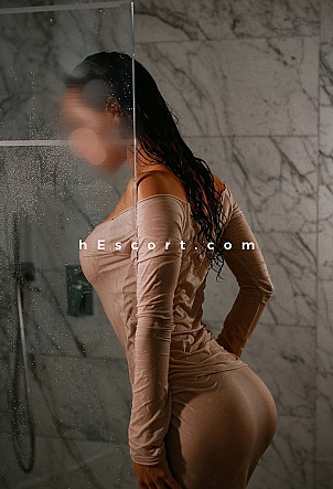 Vika - Chica escort en Madrid