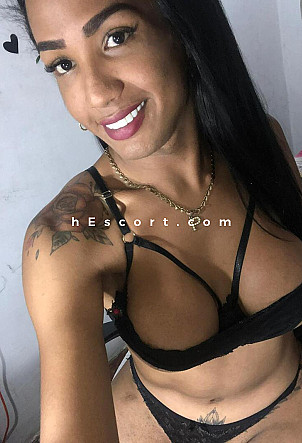 ZAFIRO - Travestis escort en Barcelona