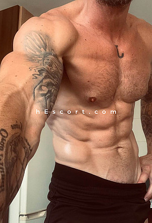 Jose - Hombre escort en Benalmádena
