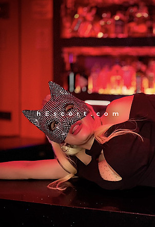 Anais - Chica escort en Barcelona