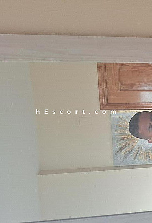 AnderssonR - Hombre escort en Valencia