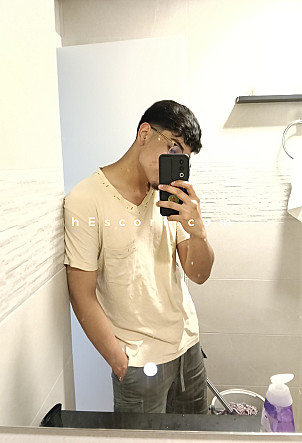 Javier - Male escort in Valencia