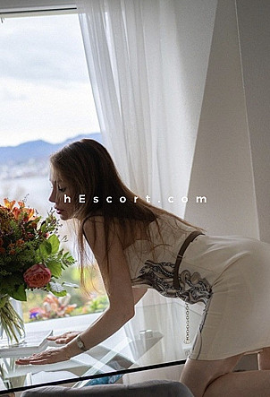 Elenarose - Chica escort en Ibiza