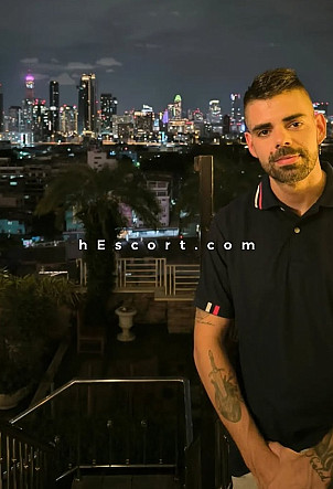Alejandro - Hombre escort en Valencia
