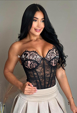 LAURA - Girl escort in Torrevieja