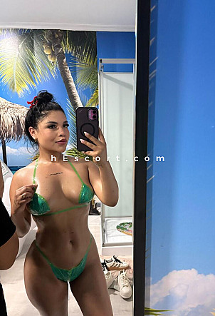 Sofia - Chica escort en Torrevieja
