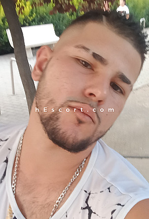 Daniel - Hombre escort en Madrid