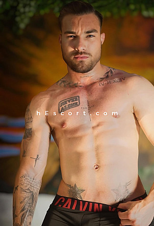 JORDAN - Male escort in Bilbao