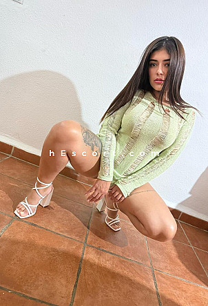 Valeria - Chica escort en Benalmádena